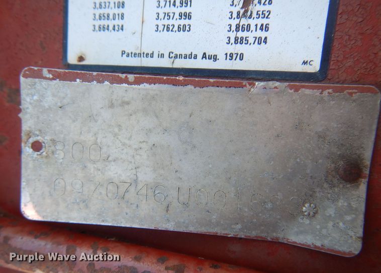 image for item DV9941 International Harvester 800 Cyclo Air planter