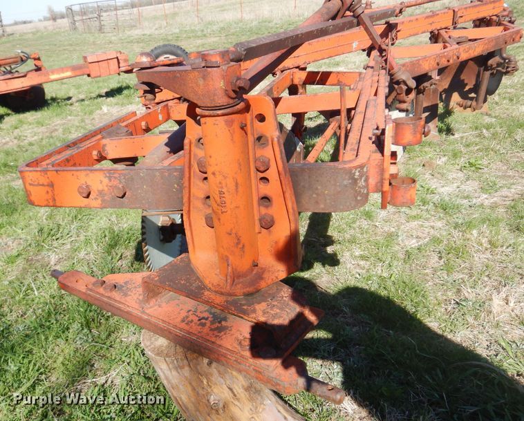 image for item DV9942 Case five bottom plow