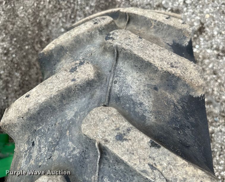 image for item EG1316 2003 John Deere 6415 MFWD tractor