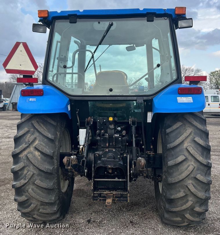 image for item EG1334 2004 New Holland TL90 tractor