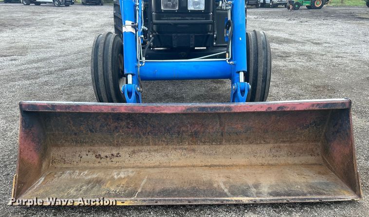 image for item EG1334 2004 New Holland TL90 tractor