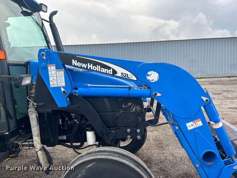 image for item EG1334 2004 New Holland TL90 tractor
