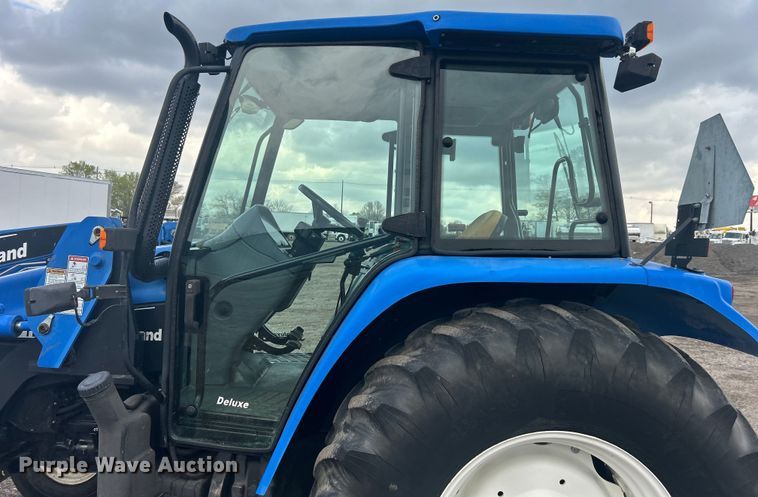 image for item EG1334 2004 New Holland TL90 tractor
