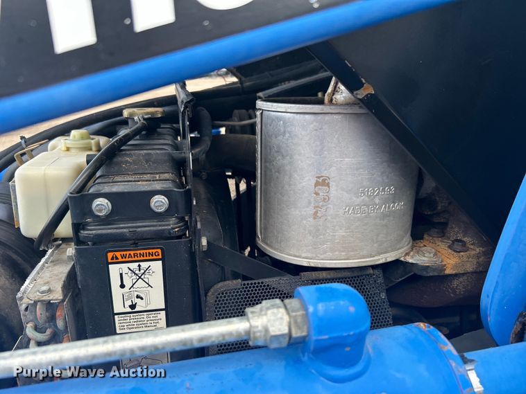 image for item EG1334 2004 New Holland TL90 tractor