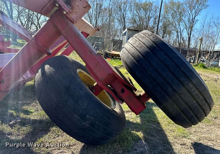 image for item EH3840 Sunflower  1435-30 disk