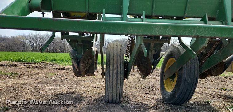 image for item EI3648 John Deere P7000 planter