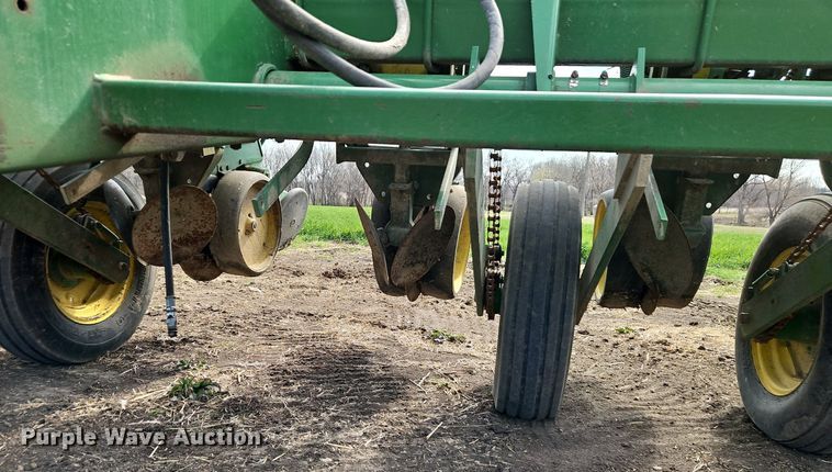 image for item EI3648 John Deere P7000 planter
