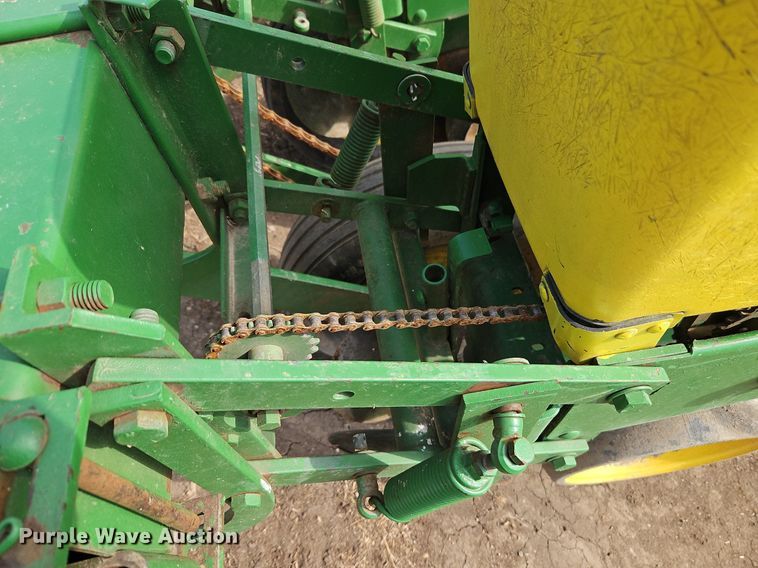 image for item EI3648 John Deere P7000 planter
