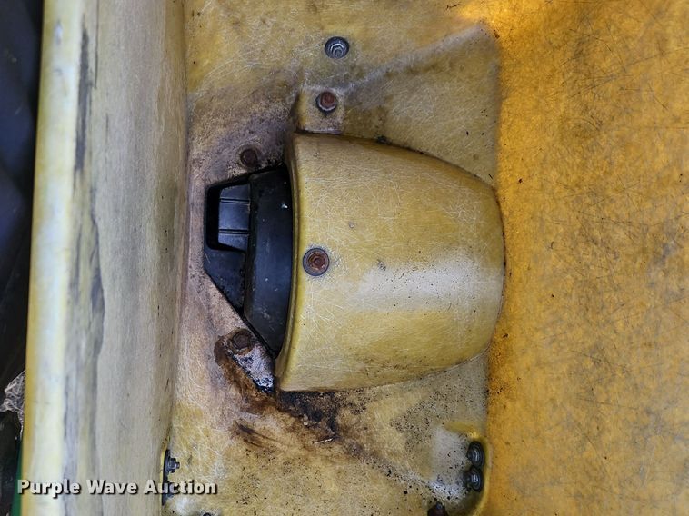 image for item EI3648 John Deere P7000 planter