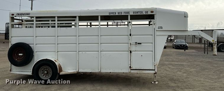 image for item EJ0217 2005 Liberty livestock trailer