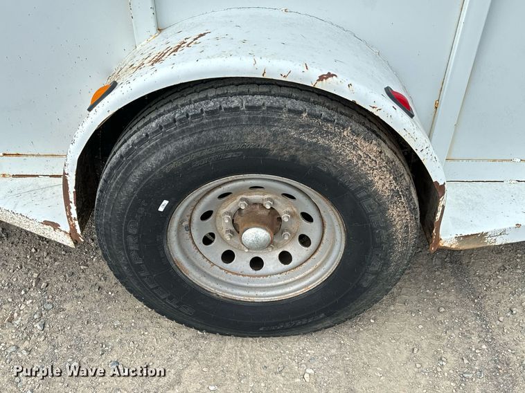 image for item EJ0217 2005 Liberty livestock trailer