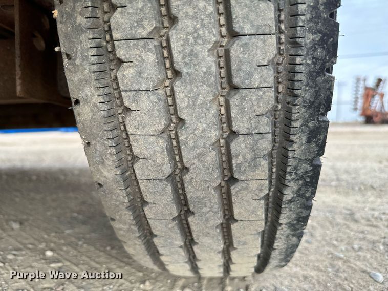 image for item EJ0217 2005 Liberty livestock trailer