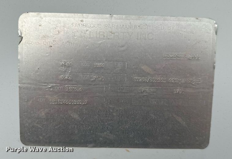 image for item EJ0217 2005 Liberty livestock trailer