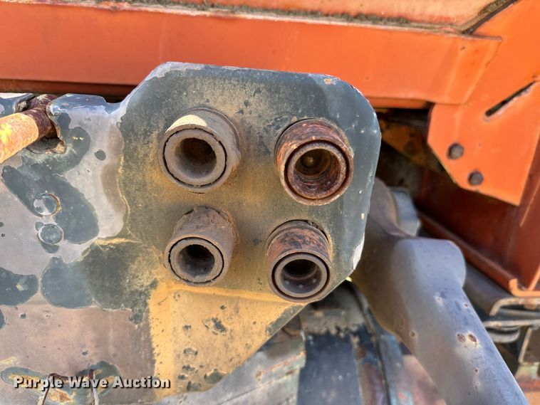 image for item EJ0333 Hesston  1180DT MFWD tractor