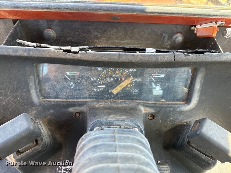 image for item EJ0333 Hesston  1180DT MFWD tractor