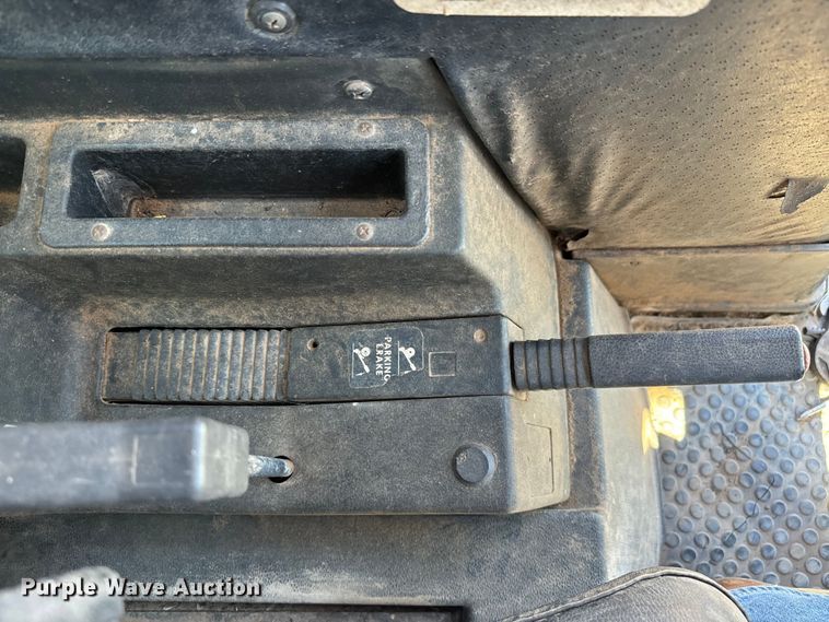 image for item EJ0333 Hesston  1180DT MFWD tractor