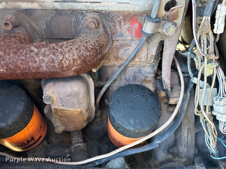 image for item EJ0333 Hesston  1180DT MFWD tractor