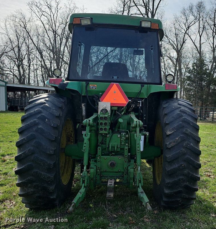 image for item EJ6172 1994 John Deere 7400 MFWD tractor
