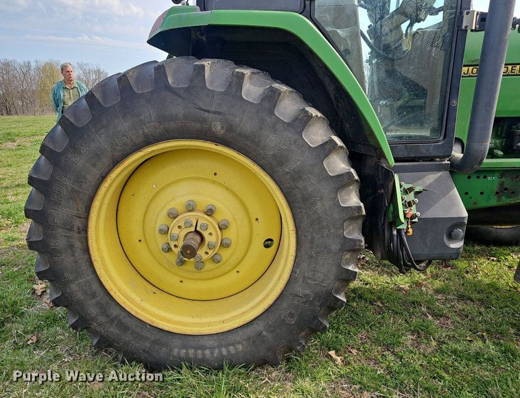 image for item EJ6172 1994 John Deere 7400 MFWD tractor