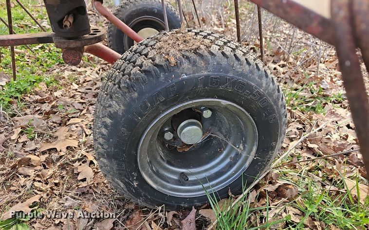 image for item EJ6176 New Holland 158 rotary hay rake