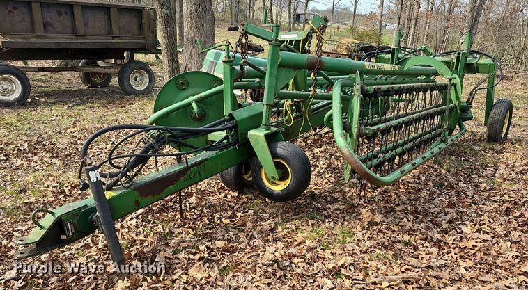 image for item EJ6178 John Deere 700 hay rake