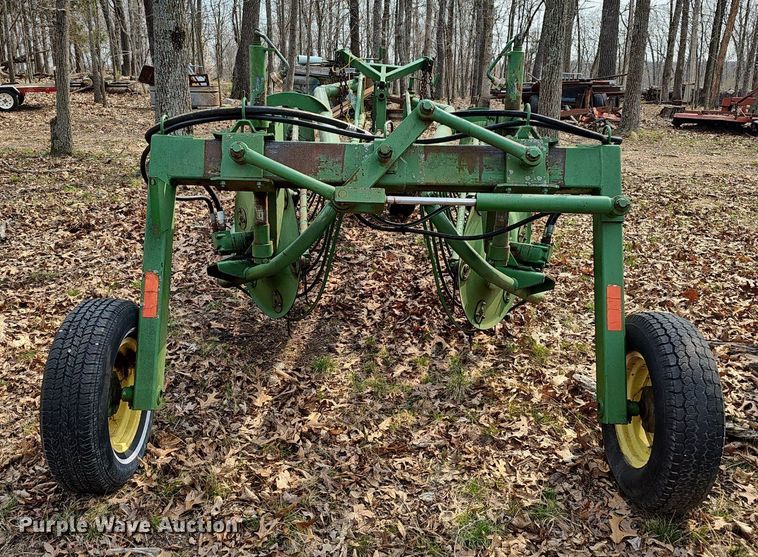 image for item EJ6178 John Deere 700 hay rake