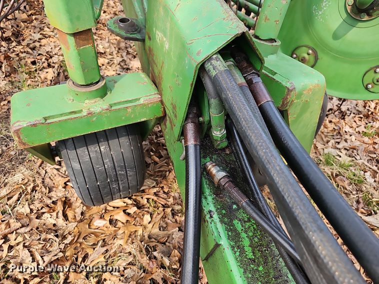 image for item EJ6178 John Deere 700 hay rake