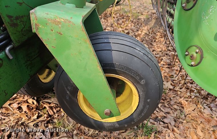 image for item EJ6178 John Deere 700 hay rake