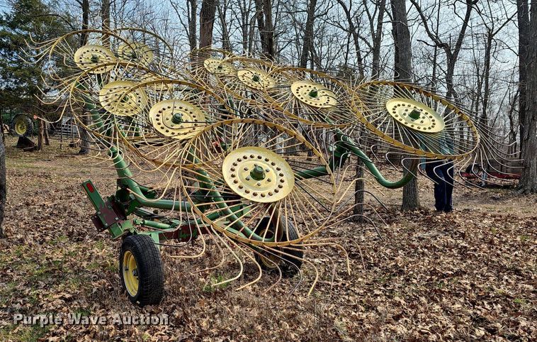 image for item EJ7177 M&W ER-10 hay rake