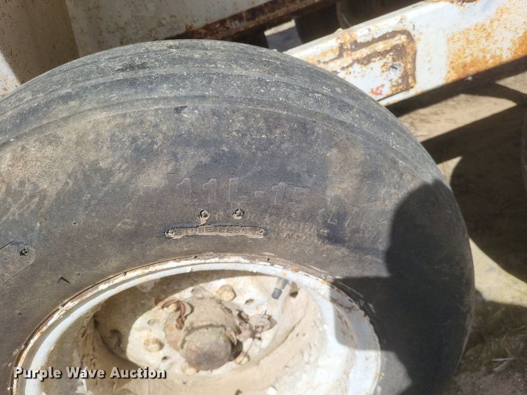 image for item EJ7838 Willmar  spreader