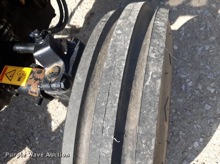 image for item FC9219 2008 Massey Ferguson  2605 tractor