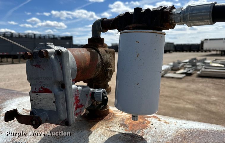 image for item IB9360 NH3 tank trailer