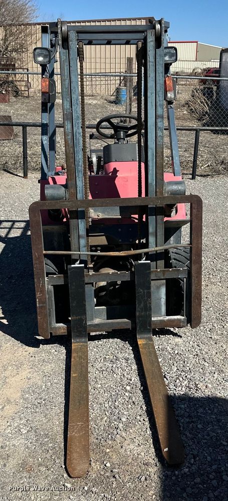 image for item JT9067 Nissan forklift
