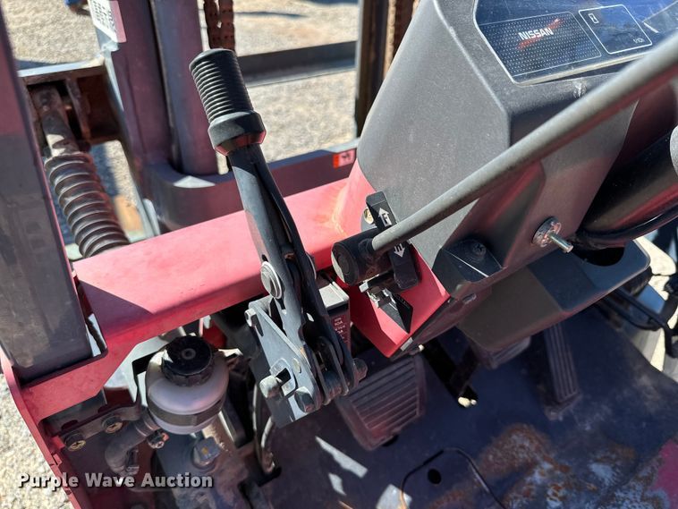 image for item JT9067 Nissan forklift