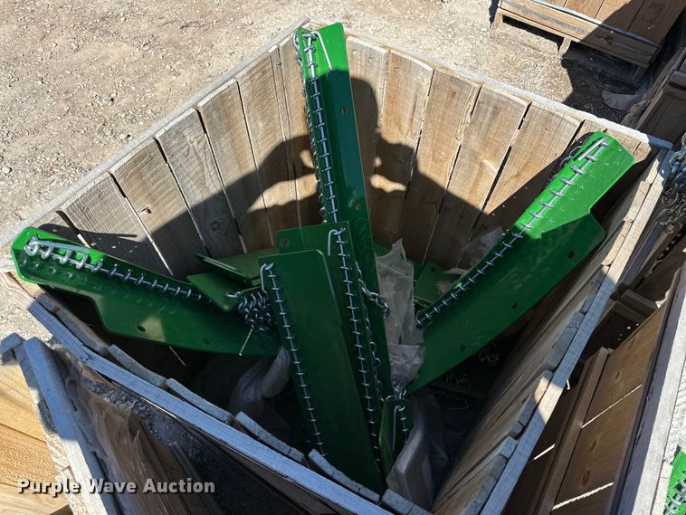 image for item JT9068 John Deere chain guards