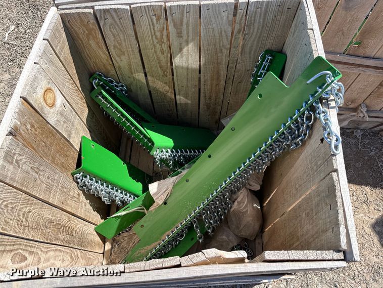 image for item JT9068 John Deere chain guards