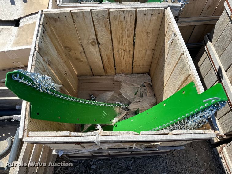 image for item JT9068 John Deere chain guards