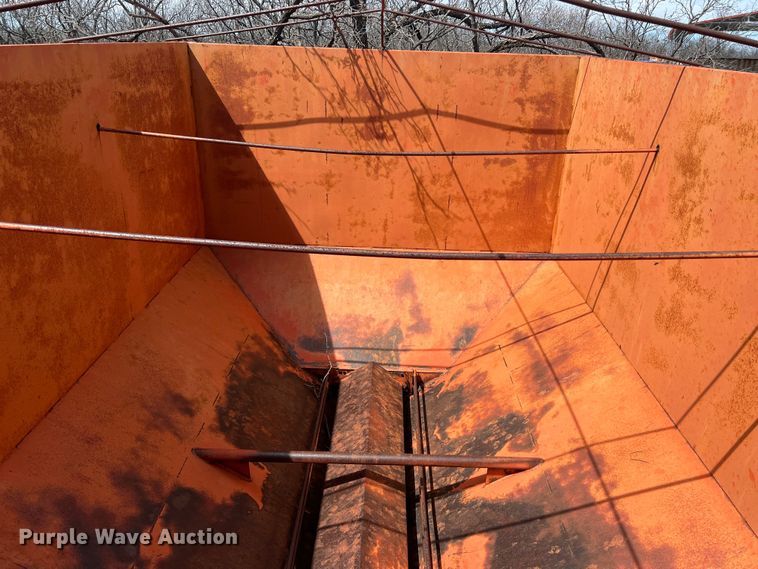 image for item KV9788 Grain cart