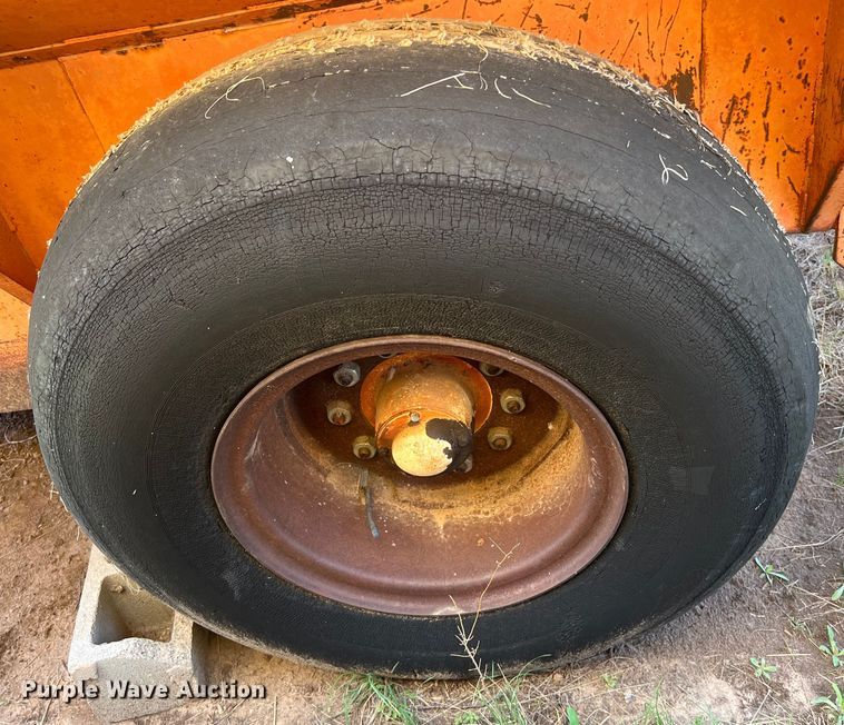 image for item KV9788 Grain cart