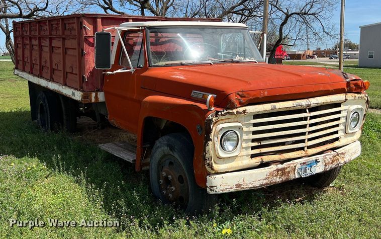 image for item KV9791 1968 Ford F600 grain truck