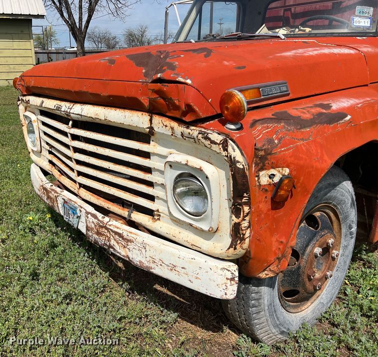image for item KV9791 1968 Ford F600 grain truck