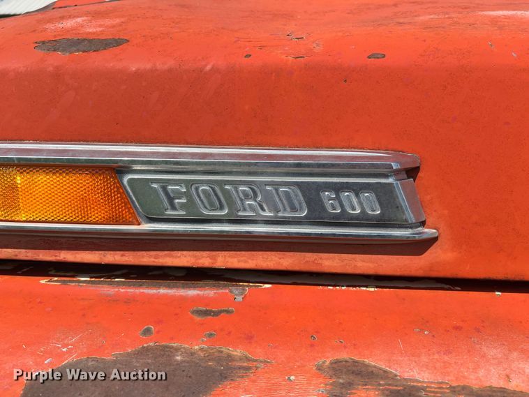 image for item KV9791 1968 Ford F600 grain truck