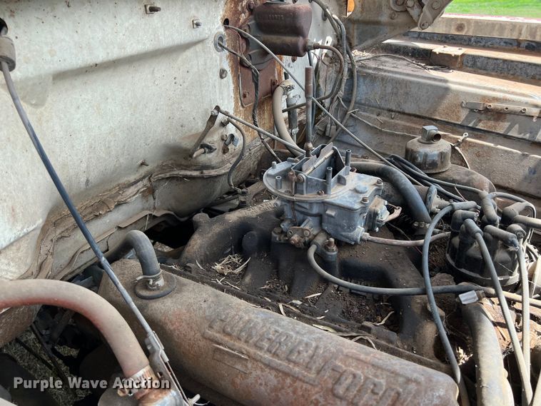 image for item KV9791 1968 Ford F600 grain truck