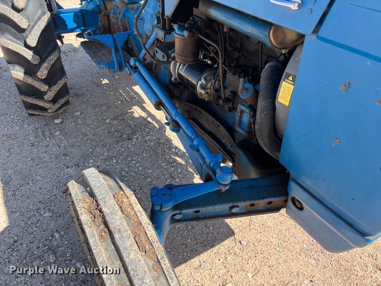 image for item KV9795 Ford 3600 tractor