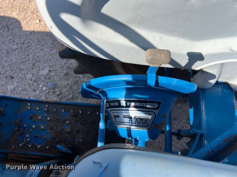 image for item KV9795 Ford 3600 tractor