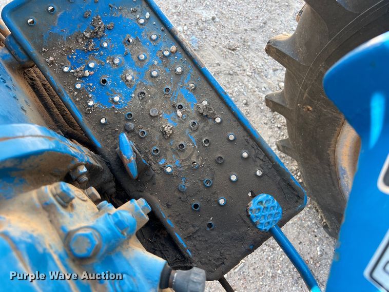image for item KV9795 Ford 3600 tractor