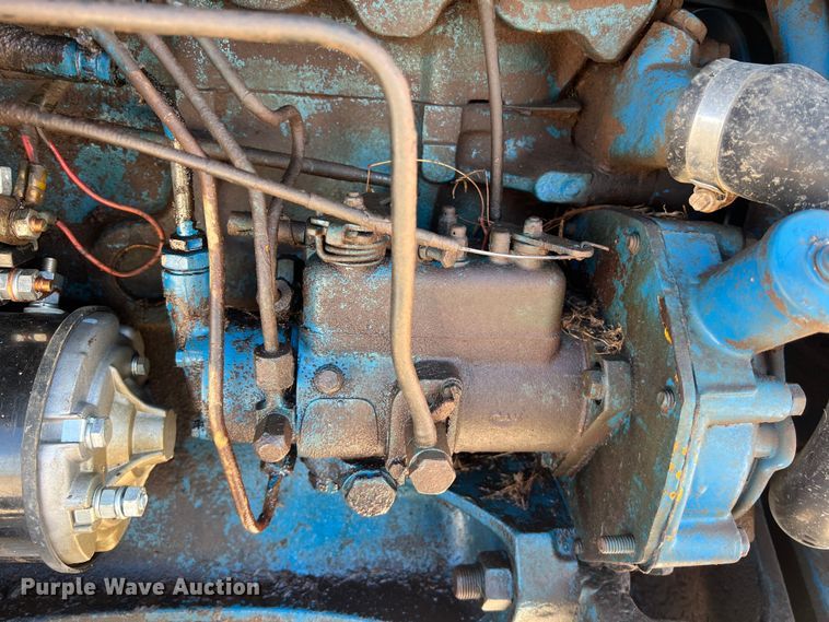 image for item KV9795 Ford 3600 tractor