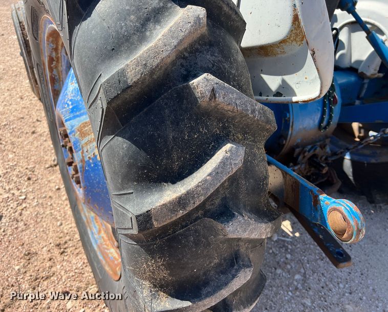 image for item KV9795 Ford 3600 tractor