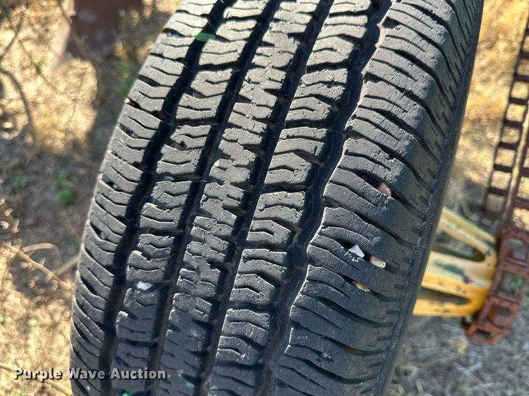 image for item KV9888 John Deere  planter