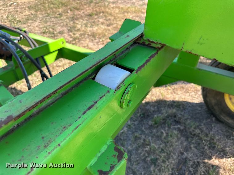 image for item KV9889 FML MR8P compost turner